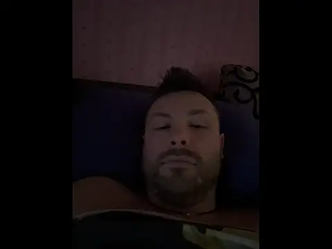 Snapshot of MartinBrandon chatting on 4, 5, 2026 MartinBrandon online show from 4, 5, 2026