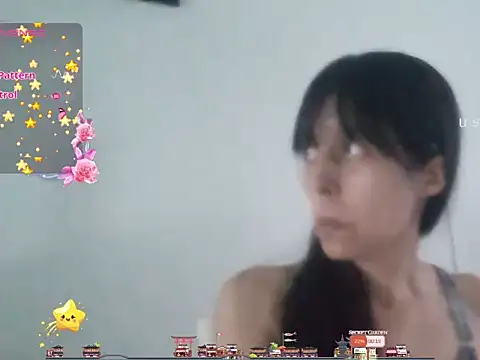 Moon lunita online show from 28, 1, 2025