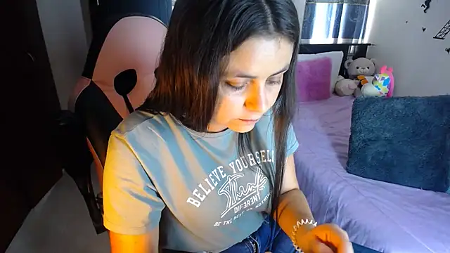 Snapshot of violeta_campbell chatting on 21, 3, 2025 violeta campbell online show from 21, 3, 2025