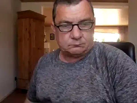 Snapshot of Nobbie444 chatting on 28, 5, 2026 Nobbie444 online show from 28, 5, 2026