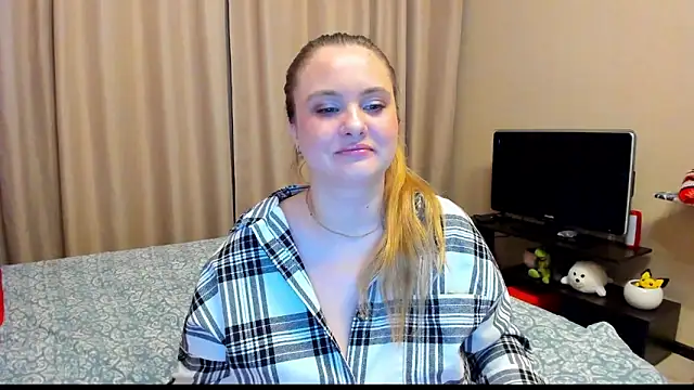 Snapshot of AlanaBrox chatting on 3, 12, 2024 AlanaBrox online show from 3, 12, 2024