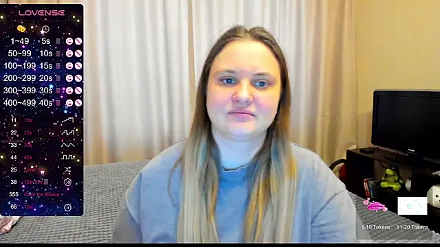 Snapshot of AlanaBrox chatting on 11, 2, 2025 AlanaBrox online show from 11, 2, 2025
