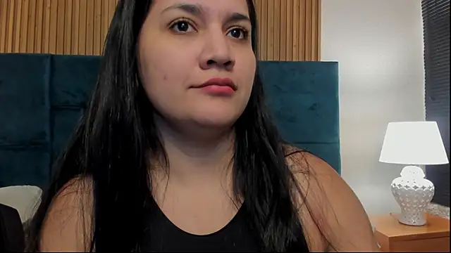 Kareena chopra online show from 20, 4, 2026