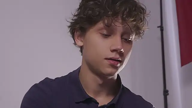 Snapshot of Nicky_neal chatting on 10, 9, 2025 Nicky neal online show from 10, 9, 2025