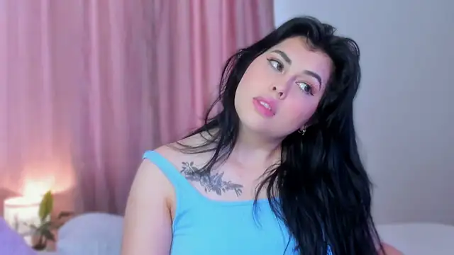 Snapshot of Alyaa_s chatting on 26, 9, 2025 Alyaa s online show from 26, 9, 2025