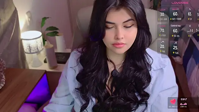 Snapshot of Alyaa_s chatting on 24, 5, 2026 Alyaa s online show from 24, 5, 2026