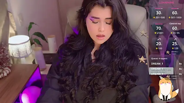 Snapshot of Alyaa_s chatting on 3, 6, 2026 Alyaa s online show from 3, 6, 2026