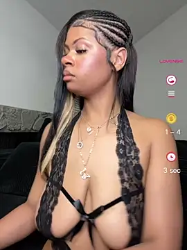Snapshot of shawneebaby chatting on 11, 5, 2026 shawneebaby online show from 11, 5, 2026