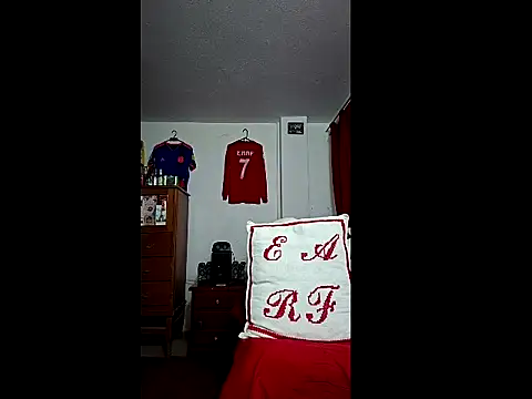 ALBEIROFOOTBALL1992 online show from 2, 3, 2026