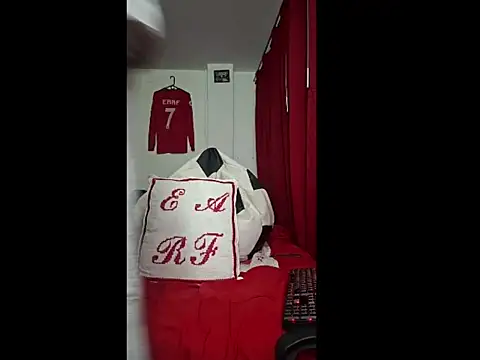 ALBEIROFOOTBALL1992 online show from 2, 2, 2026