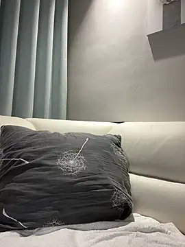 DoriDeluxe66 online show from 26, 2, 2025
