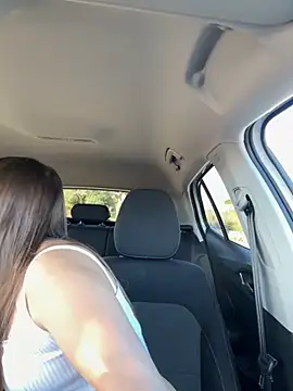 DoriDeluxe66 online show from 7, 11, 2025