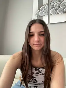 DoriDeluxe66 online show from 12, 3, 2025