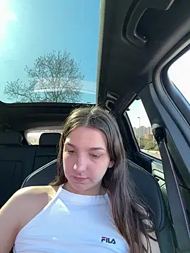 DoriDeluxe66 online show from 15, 3, 2025