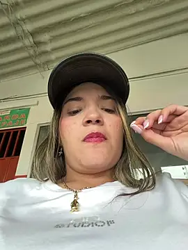 Snapshot of Sarita-candy chatting on 17, 7, 2026 Sarita-candy online show from 17, 7, 2026