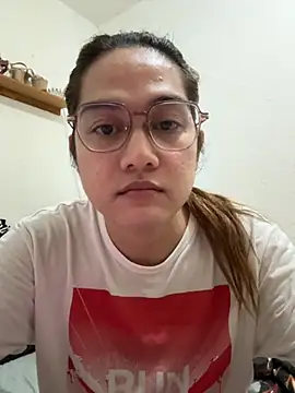 MarieLoveGlamorous online show from 9, 10, 2025