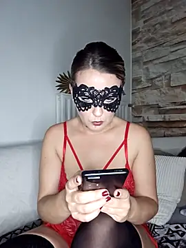 LunaSecret22 online show from 5, 11, 2025