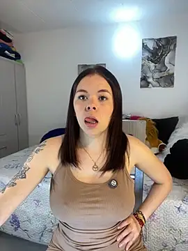 Snapshot of carolina16love chatting on 11, 11, 2025 carolina16love online show from 11, 11, 2025