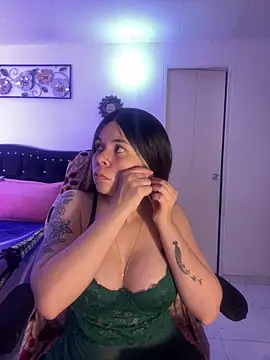 carolina16love online show from 14, 5, 2026