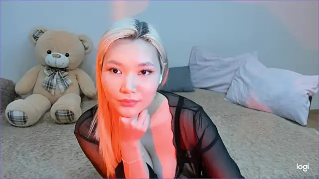 Amelie Di online show from 19, 3, 2026