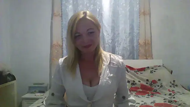 Snapshot of Lola_115 chatting on 9, 7, 2026 Lola 115 online show from 9, 7, 2026
