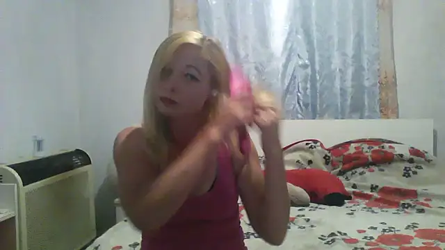 Snapshot of Lola_115 chatting on 16, 7, 2026 Lola 115 online show from 16, 7, 2026
