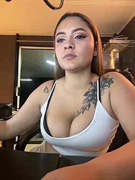 Emiily W online show from 30, 10, 2025