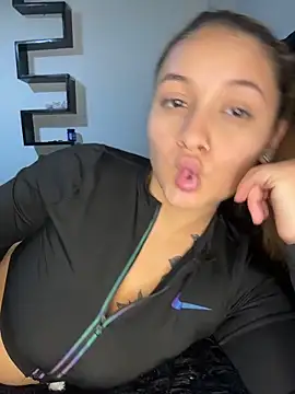 Emiily W online show from 4, 3, 2026