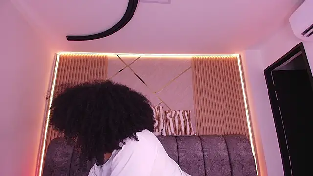 naia blessed online show from 19, 2, 2026