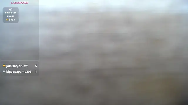 Snapshot of DAPHNE_doll chatting on 24, 4, 2026 DAPHNE doll online show from 24, 4, 2026