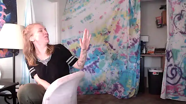 Snapshot of coryandthepeach chatting on 16, 12, 2024 coryandthepeach online show from 16, 12, 2024