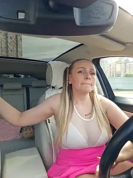 Bondgirl 013 online show from 22, 10, 2025