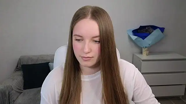 EvaMaddison online show from 25, 1, 2025