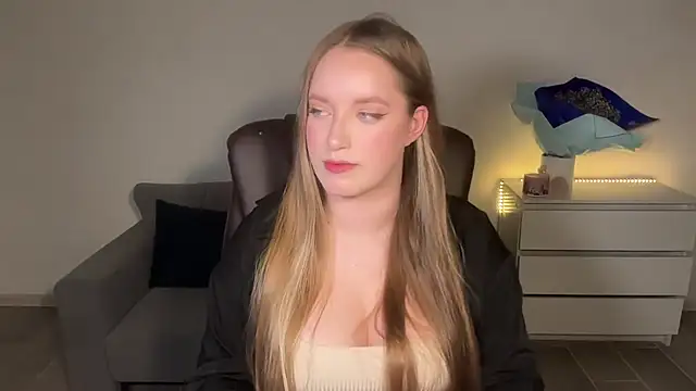 EvaMaddison online show from 4, 7, 2026