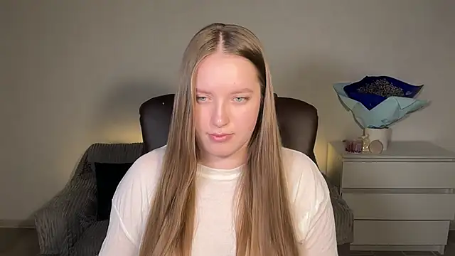 EvaMaddison online show from 7, 3, 2026