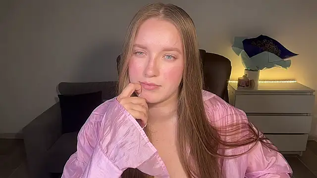 EvaMaddison online show from 12, 7, 2026
