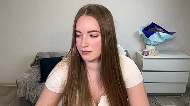 EvaMaddison online show from 2, 2, 2026