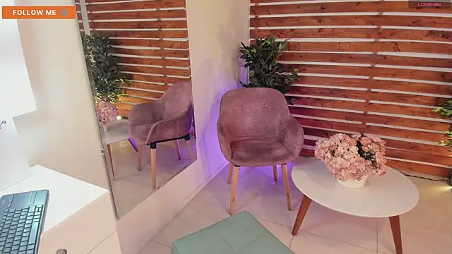  MeganRain online show from 12, 2, 2025