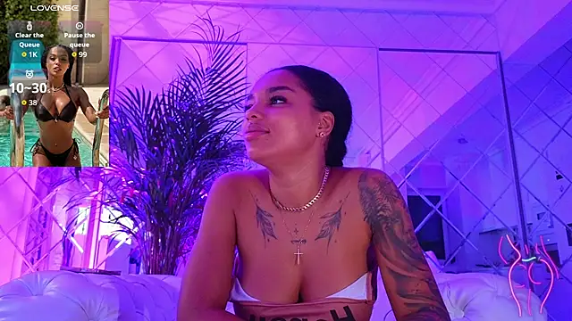 KimiBrown online show from 28, 11, 2025