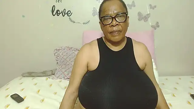 DairyQueen2 online show from 24, 10, 2025