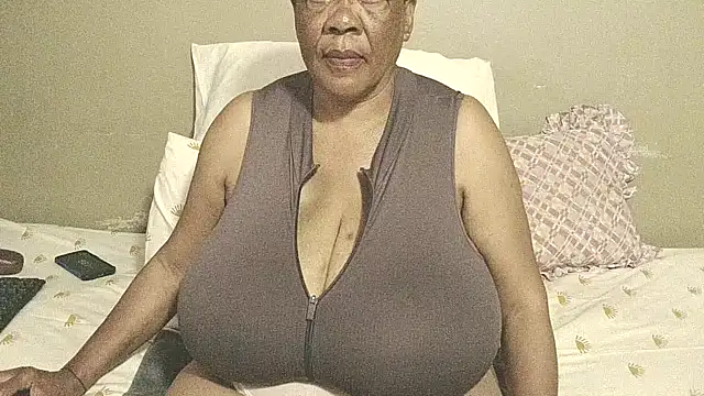 DairyQueen2 online show from 29, 3, 2026