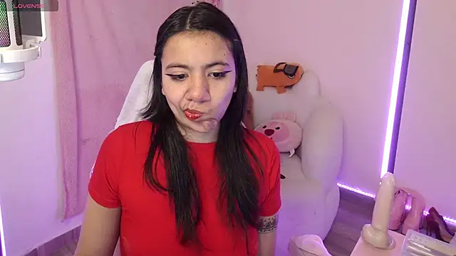 Snapshot of Nami_usagi chatting on 17, 10, 2025 Nami usagi online show from 17, 10, 2025