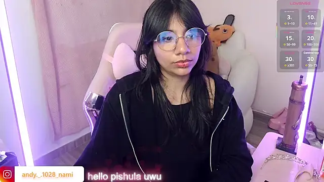 Snapshot of Nami_usagi chatting on 14, 11, 2025 Nami usagi online show from 14, 11, 2025