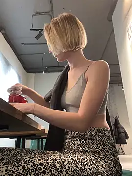 Snapshot of Feral_berry_8133 chatting on 25, 12, 2024 Feral berry 8133 online show from 25, 12, 2024