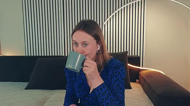 BrookeEvans online show from 6, 3, 2025
