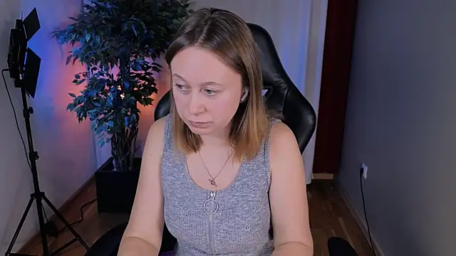 BrookeEvans online show from 8, 10, 2025