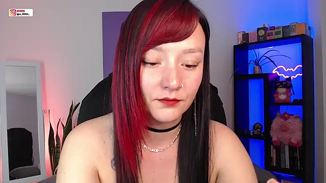 Snapshot of S_Lilith_ chatting on 16, 5, 2026 S Lilith online show from 16, 5, 2026