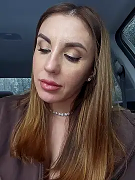 Kalli Fornia online show from 5, 2, 2025
