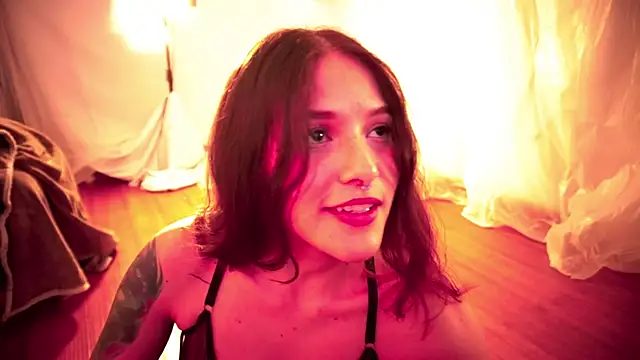 HannaMoom online show from 19, 11, 2025