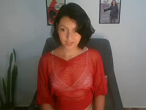 ZaraPepper  online show from 20, 9, 2025